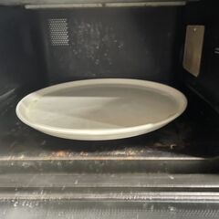 【格安】SHARP 電子レンジ RE-S205-W 2013年製 通電確認済み ホワイト 早い者勝ち 引取歓迎 配送OKの画像