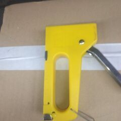 タッカーの画像