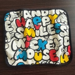 ミッキーマウス ハッピースマイル マルチカラー 抱っこひもよだれカバーの画像