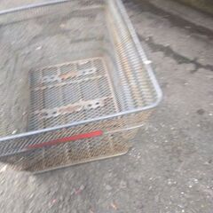 自転車籠の画像