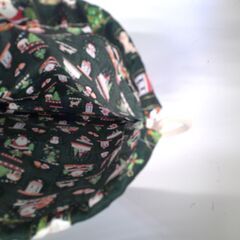 【ハンドメイド】クリスマス柄きんちゃく（深緑）③の画像