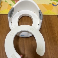 PIYO 補助便座の画像