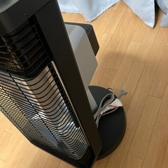 ダイキン　2018年製　ヒーター　セラムヒートの画像
