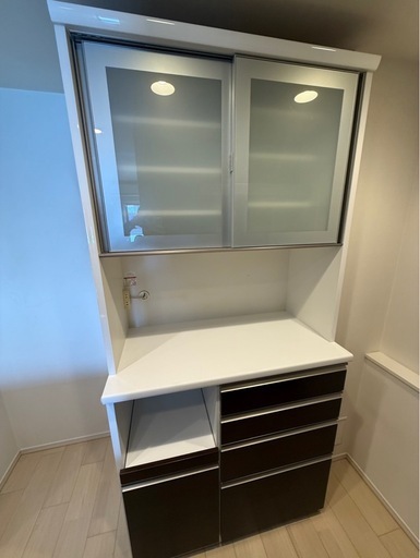 KEYUCA ケユカ　キッチンボード　レンジボード　高さ210幅100 食器棚