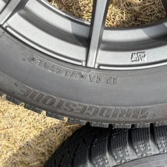 OZ15インチ スタッドレスタイヤホイールセットの画像
