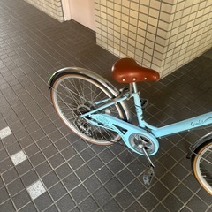 子供用自転車　小学校低学年-中学年向け　24インチ　6段ギア　オートライト、鍵付き、ギムレットの画像