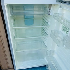 ⭐️激安⭐️シャープ　冷蔵庫　290Lの画像
