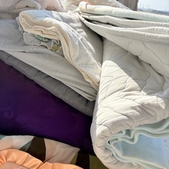 シーツ、タオル、布団、毛布、カバー大量！の画像