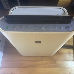 空気清浄機の画像