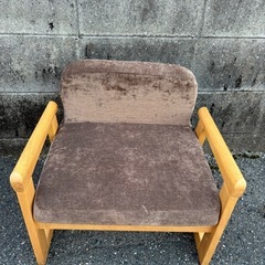 座椅子　低座椅子　肘付き　コンパクト　ブラウンローチェアの画像