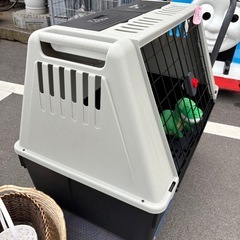 【リユースマン倉敷】ペットキャリー アトラスカー 中型犬の画像