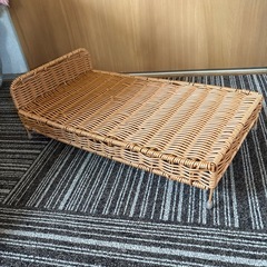 フィギュア用の藤ベッドの画像