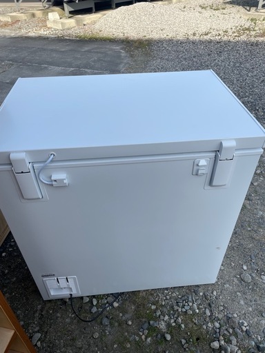 【動作確認済み】　25年製　冷凍庫　198 L  コンフィー