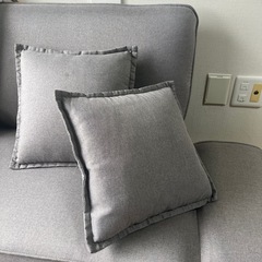 【美品】ソファ2人掛け クッション付 一人暮らし グレーの画像