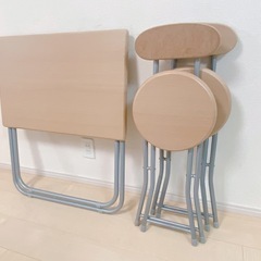 【ニトリ】折りたたみテーブル＆折りたたみチェア２脚 セットの画像