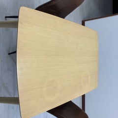 ダイニングテーブルセットの画像