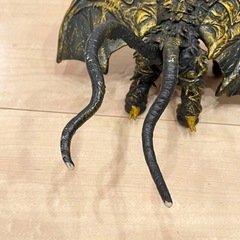 カイザーギドラ BANDAI 2004 フィギュアの画像