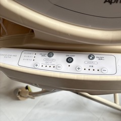 アップリカ　電動ハイローチェアの画像