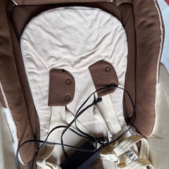 アップリカ　電動ハイローチェアの画像