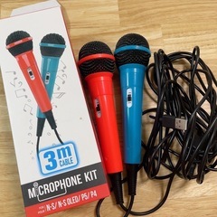 カラオケマイクとスピーカーセットの画像