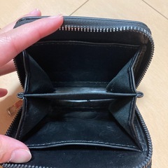 黒の小銭入れの画像