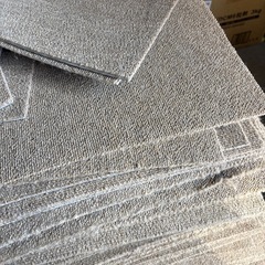 タイルカーペット 約60枚 の画像