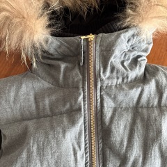 P.I.S.T ダウンベスト グレー の画像