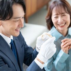 【平均年収1,296万♪】業界未経験の方でも年収1,000万以上...