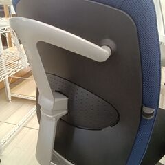 ★リユースのサカイ日立店★HJ8481 内田洋行 チェア ブルー/ブラック H88×D44×W60 クリーニング済み の画像