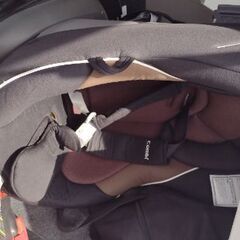 combi チャイルドシート今日中で消しますの画像