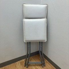 椅子　イス　チェア　折りたたみ　白　ホワイトの画像
