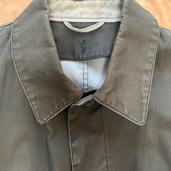 エディーバウアーEddie Bauerステインカラーコート メンズコート 紳士服  ダークグレー綿 表示サイズ　L  下記は実寸 肩幅　47センチ 身幅　64センチ 袖丈　57センチ 着丈　81センチメンズ（men’s）男性用の画像
