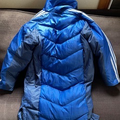 adidas アディダス サッカーベンチコート サイズ160の画像