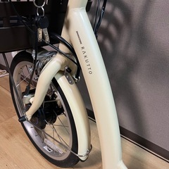 美品✨ ブリヂストン三輪電動自転車、バッテリーB400（14.3～14.6Ah相当）。全体的に使用感が少なく、ほぼ新品の状態です。2022年モデル。の画像