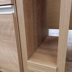 ★リユースのサカイ水戸店★  レンジ台 ベージュ H90.5×D44×W90.5～125 クリーニング済み MT6499の画像