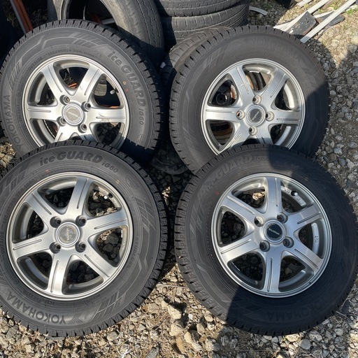 145/80R14 YOKOHAMA アルミホイール付き　スタッドレスタイヤ2024年製造