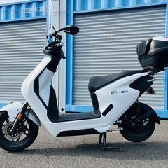 【価格交渉要相談】ホンダ/EM1e  EV原付　新古車　ワンオー...