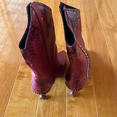 YELLOウェスタンブーツの画像