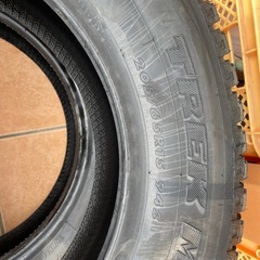 値下げ　202511月購入　未使用品スタッドレスタイヤ　４本セット の画像