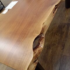 ★リユースのサカイ水戸店★  テーブル 天然木 H65×D75×W156 クリーニング済み MT6502の画像