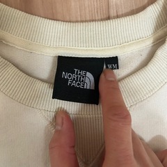 ノースフェイス　レディーストレーナーの画像
