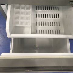 ★リユースのサカイ横浜南店★YM1660 AQUA 冷蔵庫 AQR-13J 126L 20年製 動作確認／クリーニング済みの画像