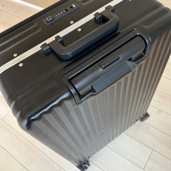 【決まりました】スーツケースの画像