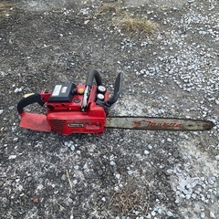 マキタのエンジンチェーンソージャンクの画像