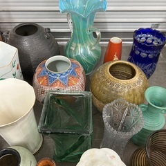 花瓶・壺　何個でも100円！！の画像