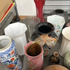 花瓶・壺　何個でも100円！！の画像