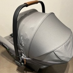 【お取引中】nuna ベビーシート　セット　ピパネクストnの画像
