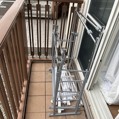 押入れ　ハンガーラック
の画像