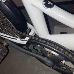 折りたたみ自転車　パンクしないタイヤ
の画像