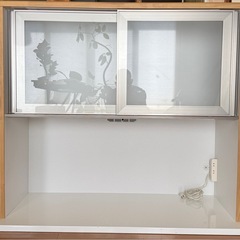（中古美品）大正堂　食器棚　キッチン　カップボード　キャビネット定価158000円　上下分解済み 高さ約2050mm　
の画像